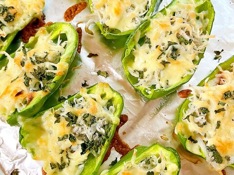 じゃこピーマンのチーズ焼き 大葉入り